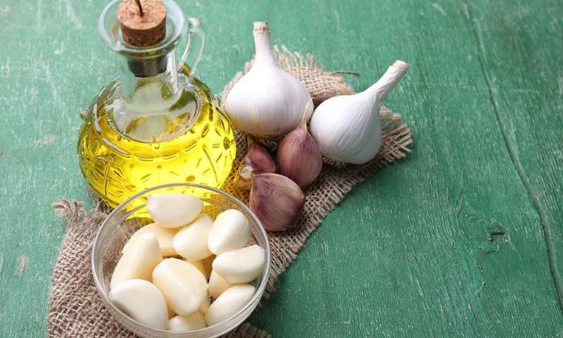 olio aromatizzato aglio